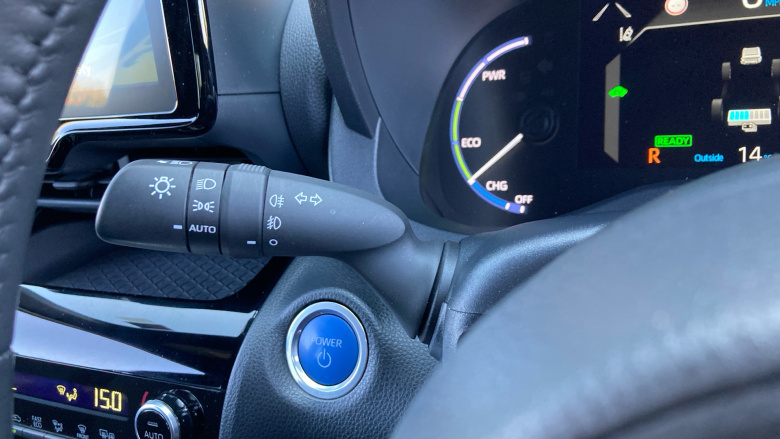 Toyota Yaris Cross 1.5 Hybrid Design 5dr CVT [Tech Pack] Hybrid Estate